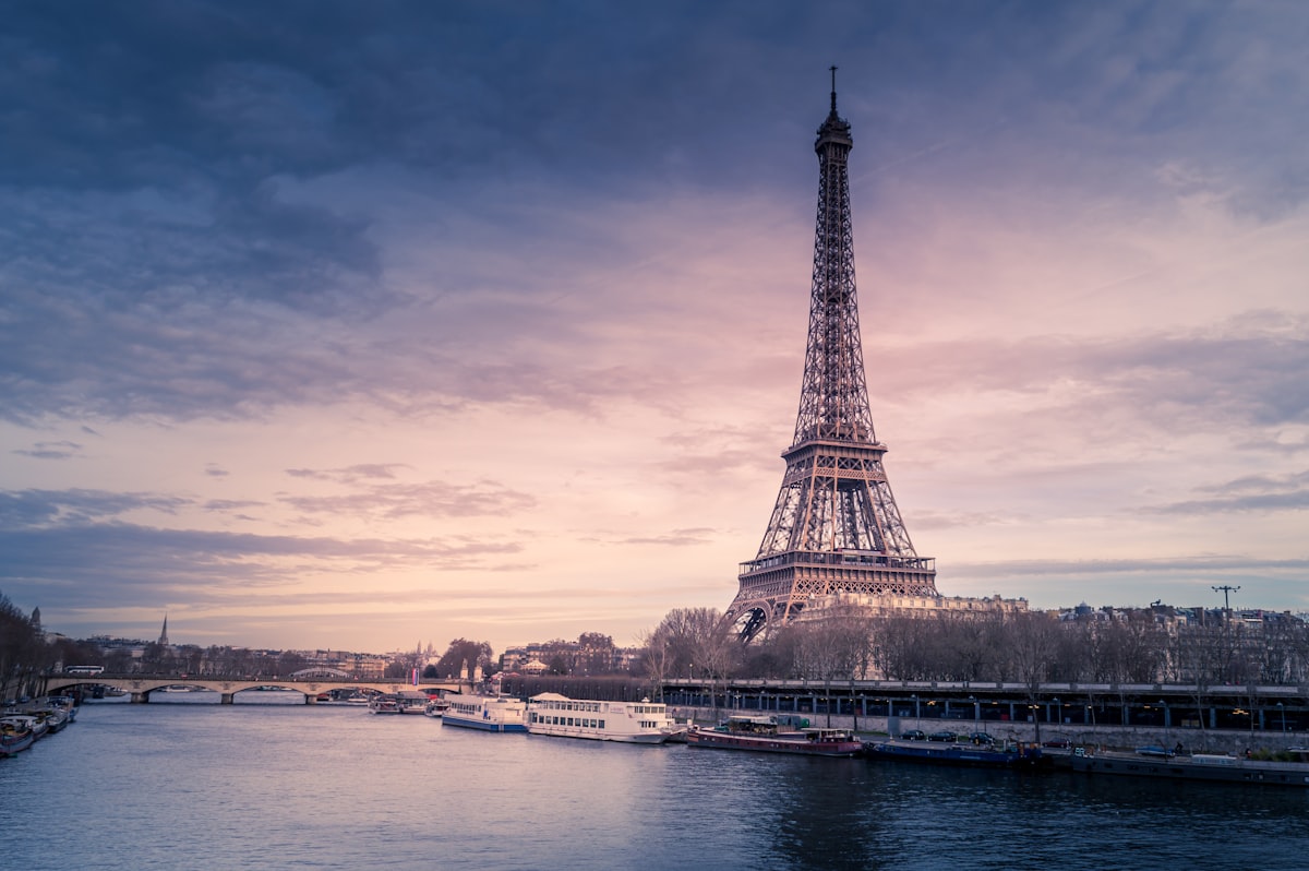France Travel Guide 2026: Best Places to Visit & Stay Connected